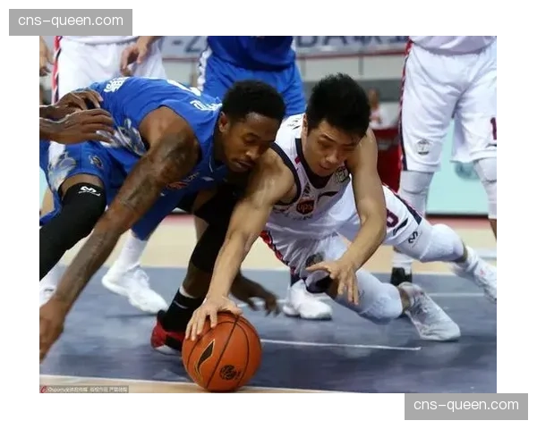 通讯：一场势均力敌的金分加时赛，双方体能到达极限的意志较量